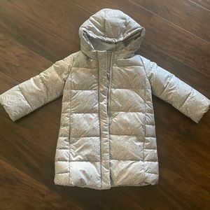 Parka Gap, used one time, like new, good for 5-6 years old